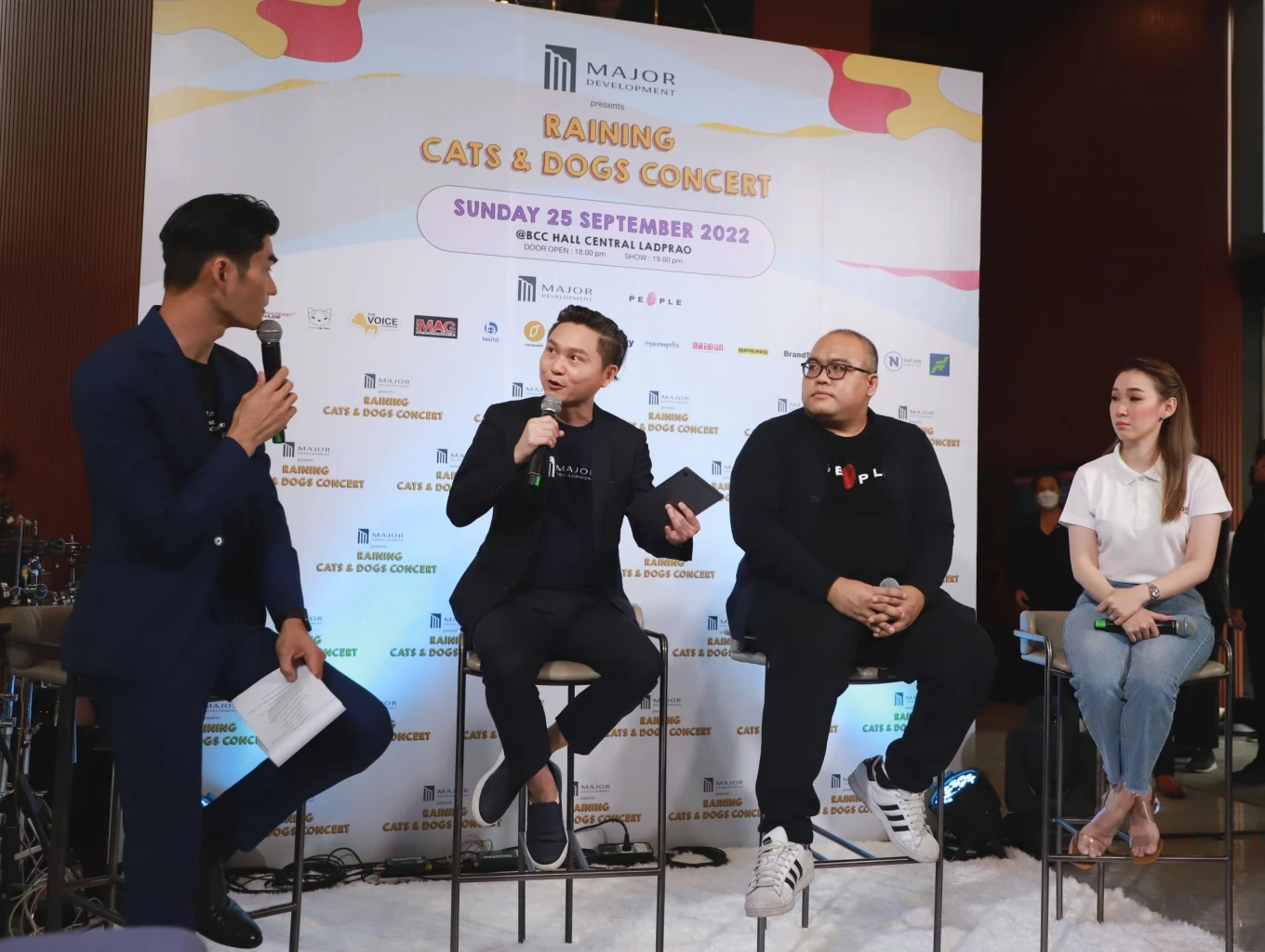 MODERNDOG x POLYCAT เตรียมปะทะความสนุกในคอนเสิร์ต RAINING CATS & DOGS