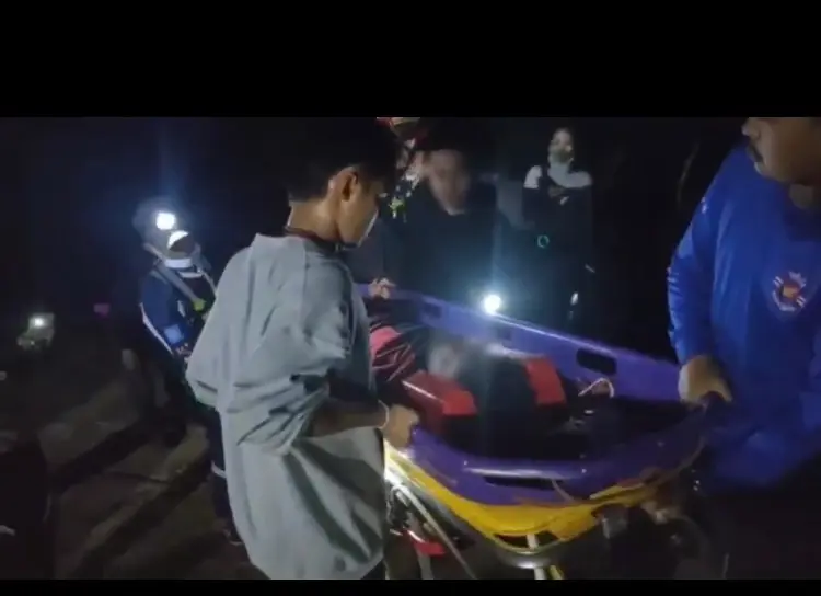 นาทีชีวิต ! “นักเรียนม.6” พลัดตกเหวลึก “ดอยหัวหมด" เจ็บสาหัส