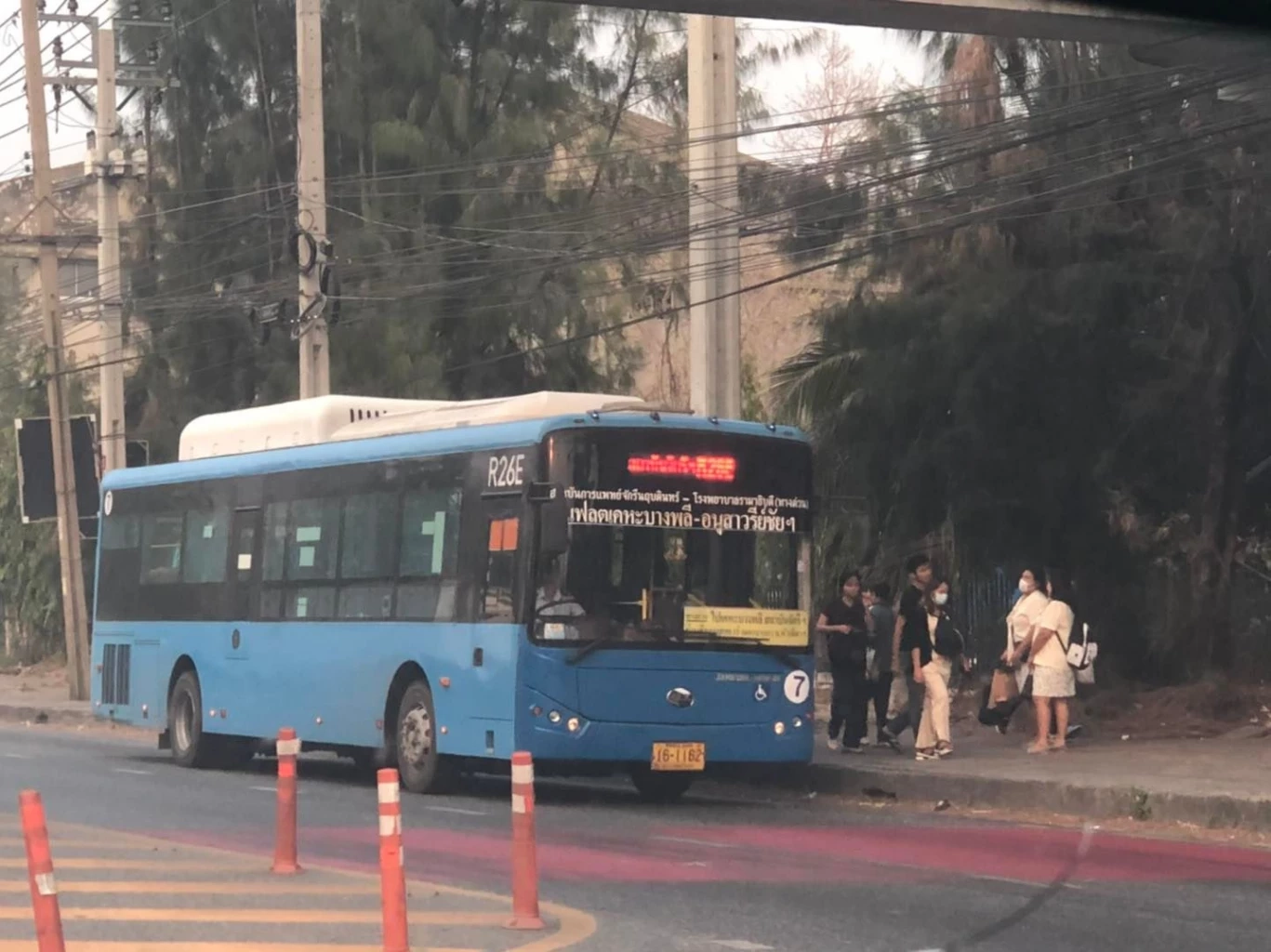 ข่าวดี! รถเมล์สาย "R26E"ขยายเวลาวิ่งต่อ จนกว่าจะมีการเปลี่ยนแปลง