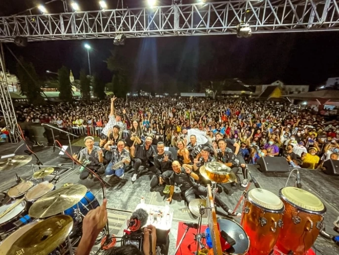 ดักดราม่า “บอล เชิญยิ้ม” โร่แจงหลังมีรูปคู่ “โชค รถแห่" เตรียมโชว์ที่โคราช