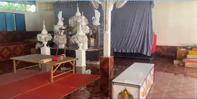 คนเร่ร่อนฆ่าโหดลุงหาหอย ใช้หินทับไว้ใต้น้ำ นั่งเฝ้านับสิบ ชม. เพื่ออำพราง