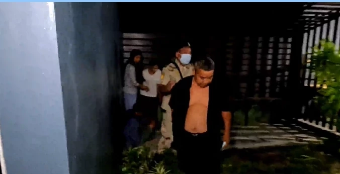 งามหน้า ฝ่ายปกครองตรัง บุกจับบ่อนโปปั่น เจอทั้งนักการเมือง ผู้นำท้องถิ่น