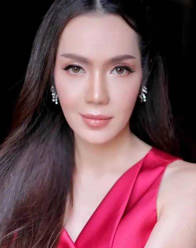 รีบส่อง เลขเด็ด "อ๋อม สกาวใจ" เลขเด็ด "น้องจอมทัพ" โชว์ก่อนใคร หวยงวด 1/09/65