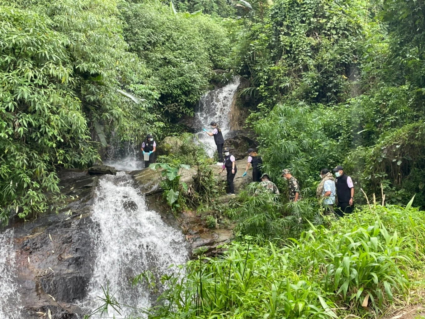 ทส.เช็คน้ำตกรับเสด็จ 7 วันทราบผล "อีโคไล - โคลิฟอร์ม"