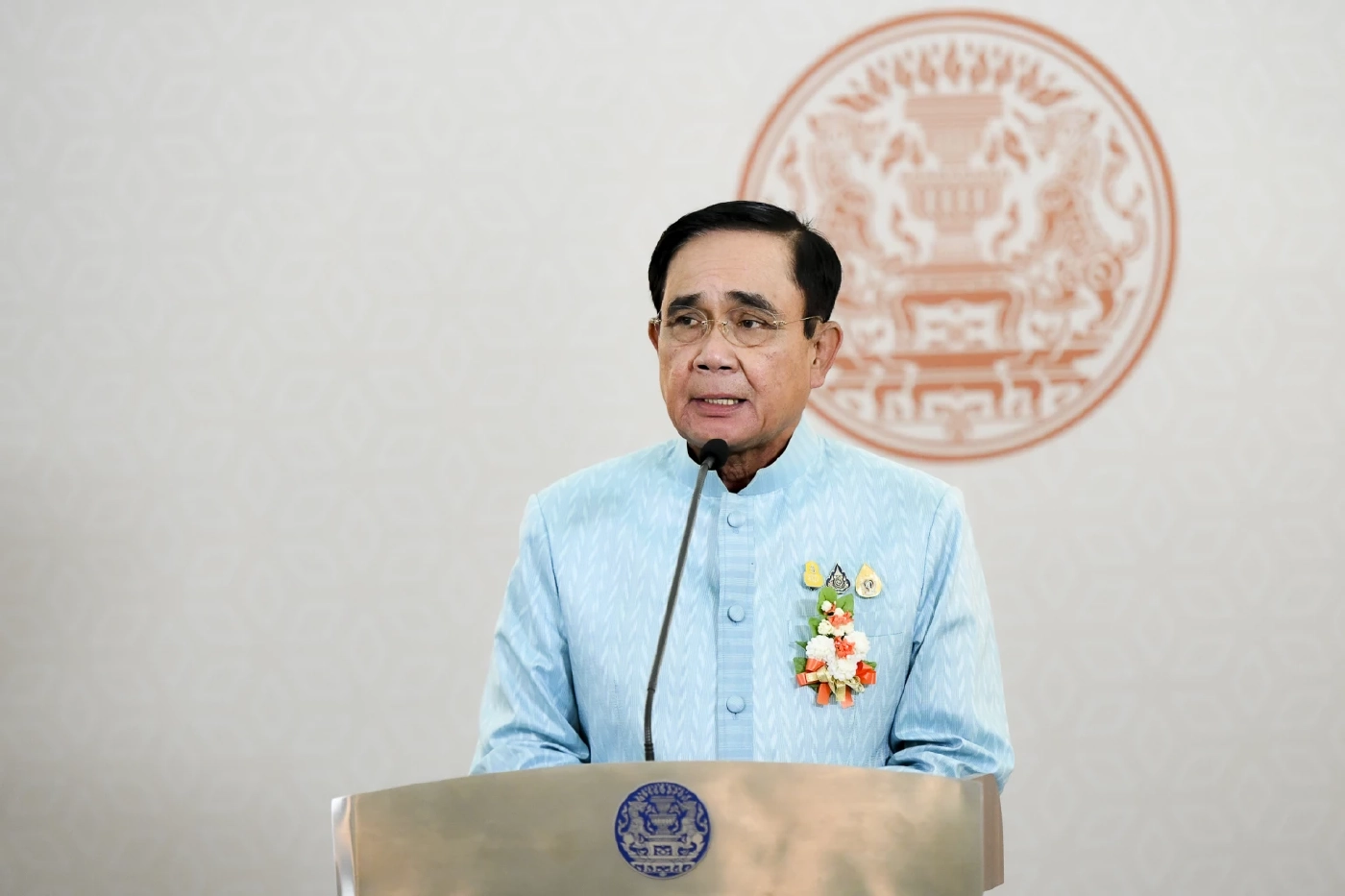 ย้อนคดี"ลุงตู่"ในอุ้งมือศาลรัฐธรรมนูญสู่ชี้ปม "8ปีนายก" รอดทุกสังเวียน