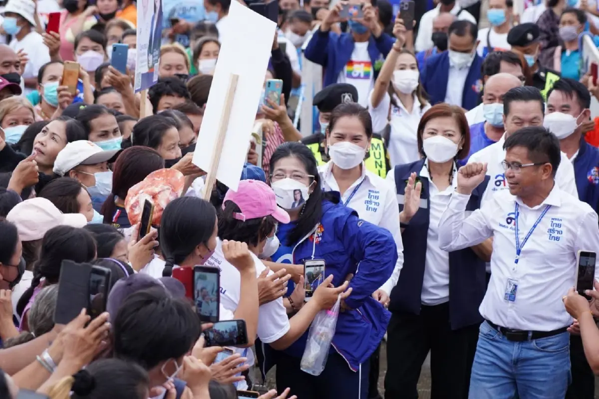 "คุณหญิงหน่อย"เปิดตัวผู้สมัครส.ส.อุดร 7 เขตประกาศแก้จนใน 3 ปี