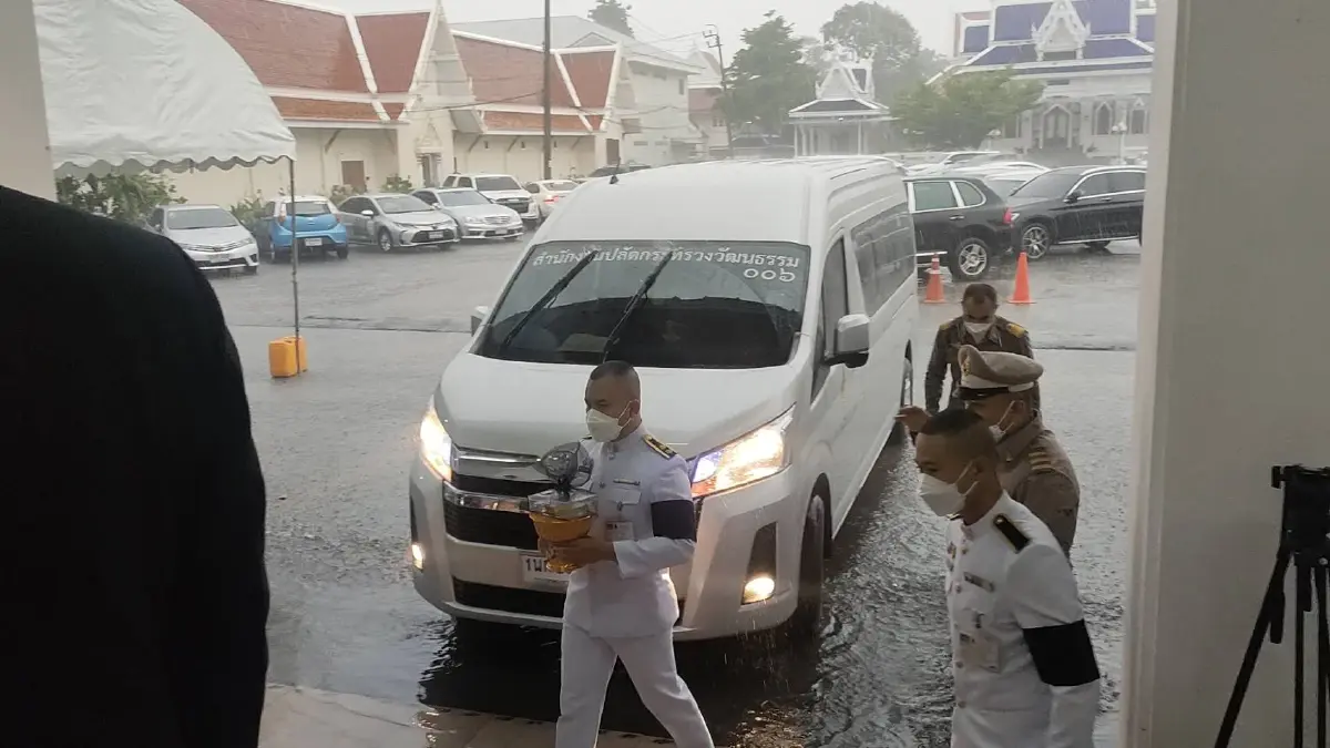 ในหลวงพระราชทานน้ำหลวงอาบศพ "สมบัติ เมทะนี" สร้างความปลื้มปิติให้ครอบครัว