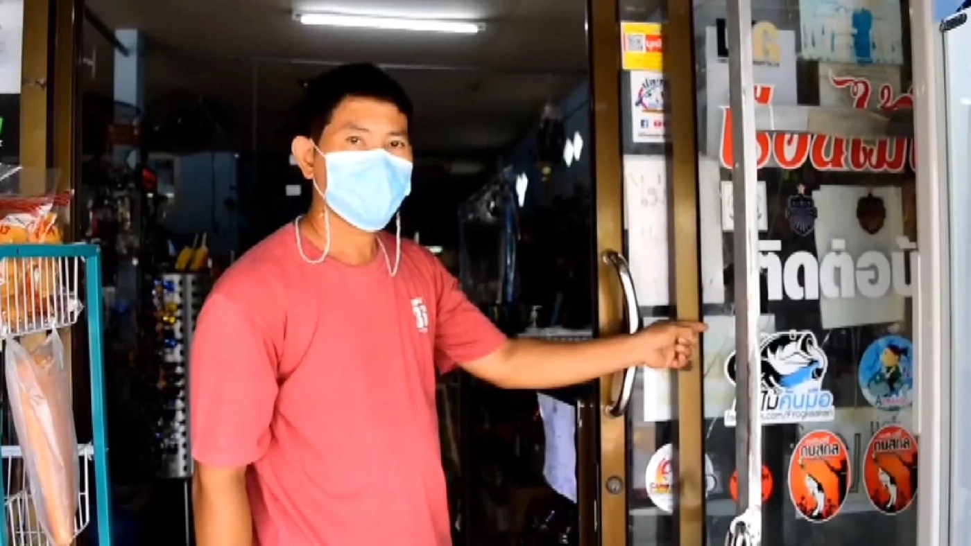 ล่าแก๊งโจ๋กว่า20คนไล่ยิง-ฟันกลางตลาดนัด ปชช.หนีกระเจิง