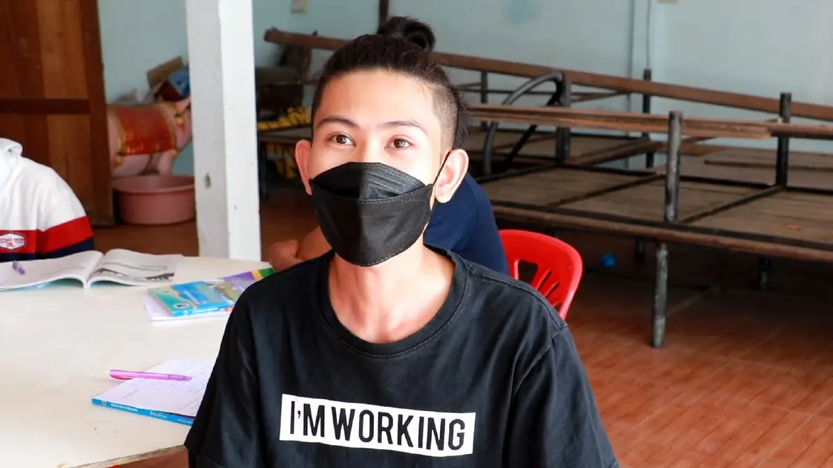 พิษโควิด-เศรษฐกิจ ผลักเด็กหลุดจากระบบการศึกษา