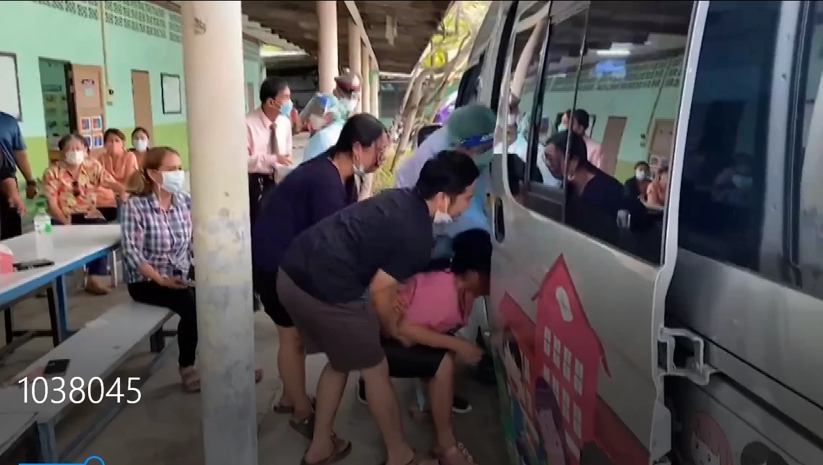 อีกแล้ว ครูลืมเด็กหญิง 7 ขวบ ในรถรับส่ง สุดท้ายเสียชีวิตอย่างสลด