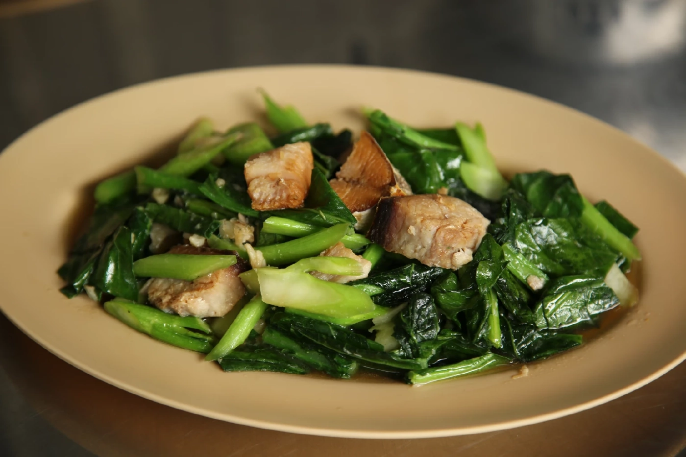 ร้านธารา