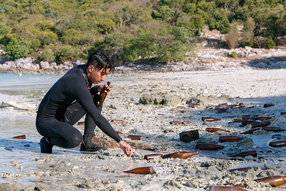 "โตโน่" นับวันรอ "ณิชา" กลับไทย ฟิตหนักเตรียมว่ายน้ำข้ามโขง หาเงินบริจาค รพ.