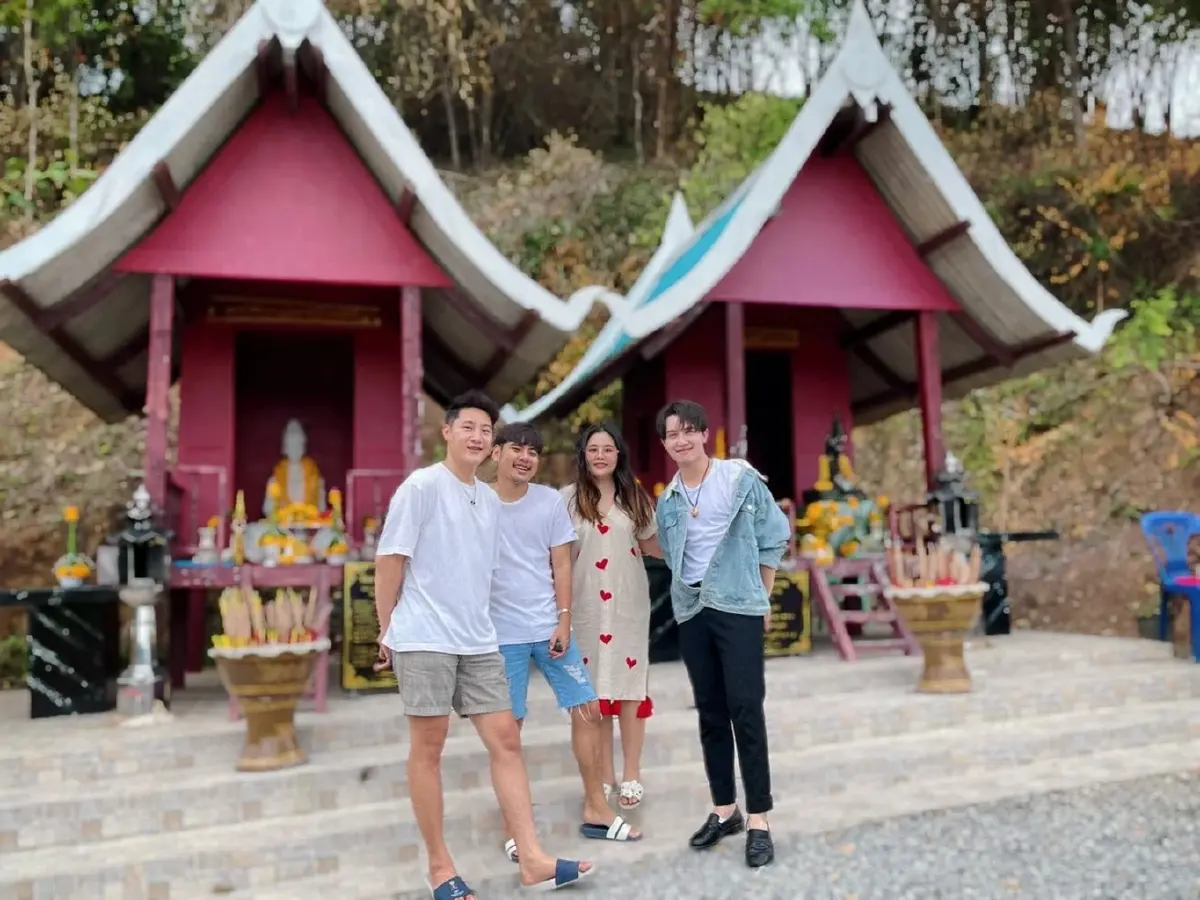 ขนลุกทีเดียว เลขเด็ดแม่มณี ศาลนาคี ดอยทัพช้าง นักข่าวสาวรีบทำบุญเพราะฝันถึง