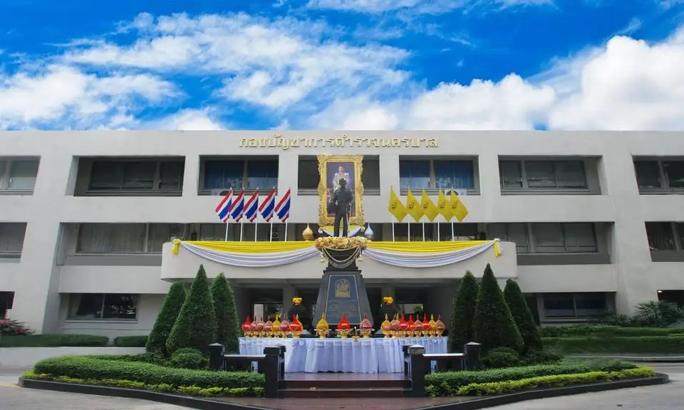 นครบาลเตรียมชี้แจงคดีตร.อนาจารดาราสาว วันนี้