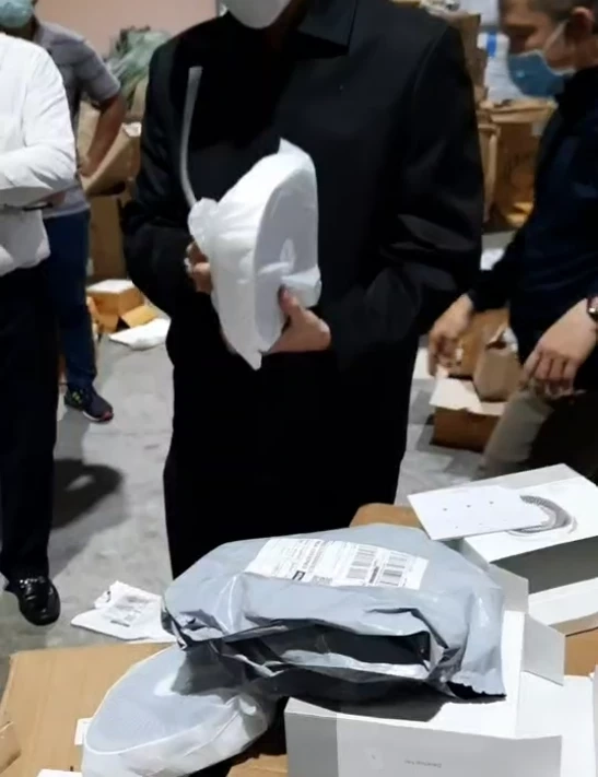 บช.น.บุกทลายโกดังพัดลมฮาตาริปลอม ขายบนโลกออนไลน์