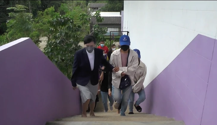 ตร.เพชรบูรณ์ เตรียมแจ้ง 2 ข้อหา นร.ชาย บุกล่วงละเมิด นร.หญิง บนหอพัก