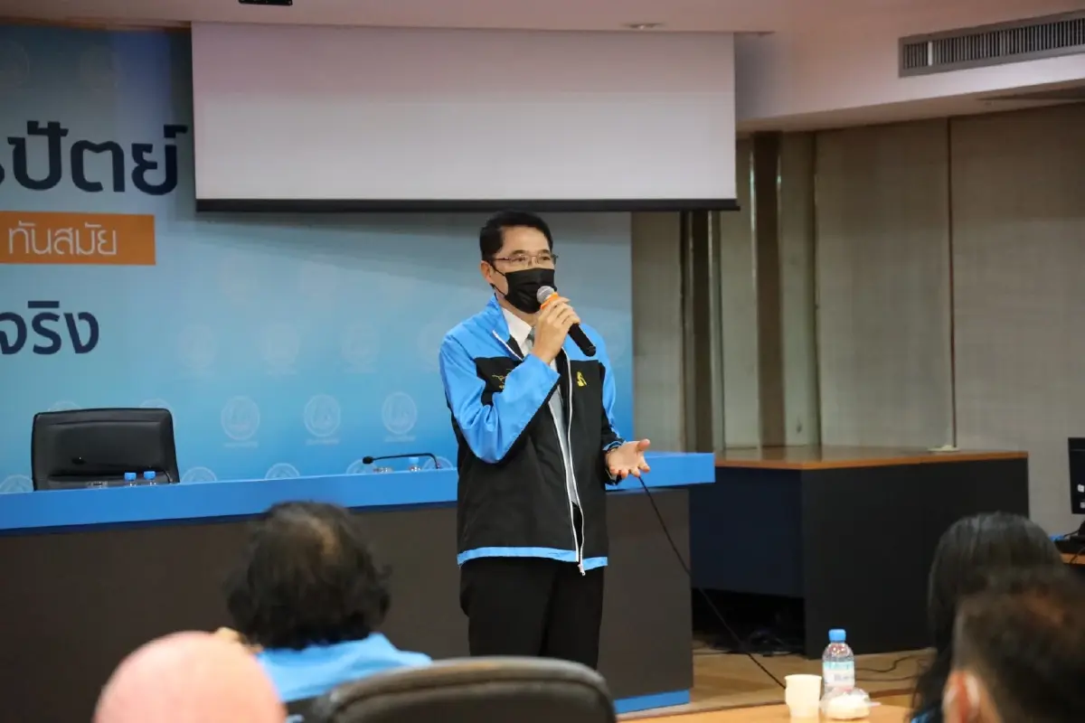 องอาจ  คล้ามไพบูลย์   รองหัวหน้าพรรคประชาธิปัตย์