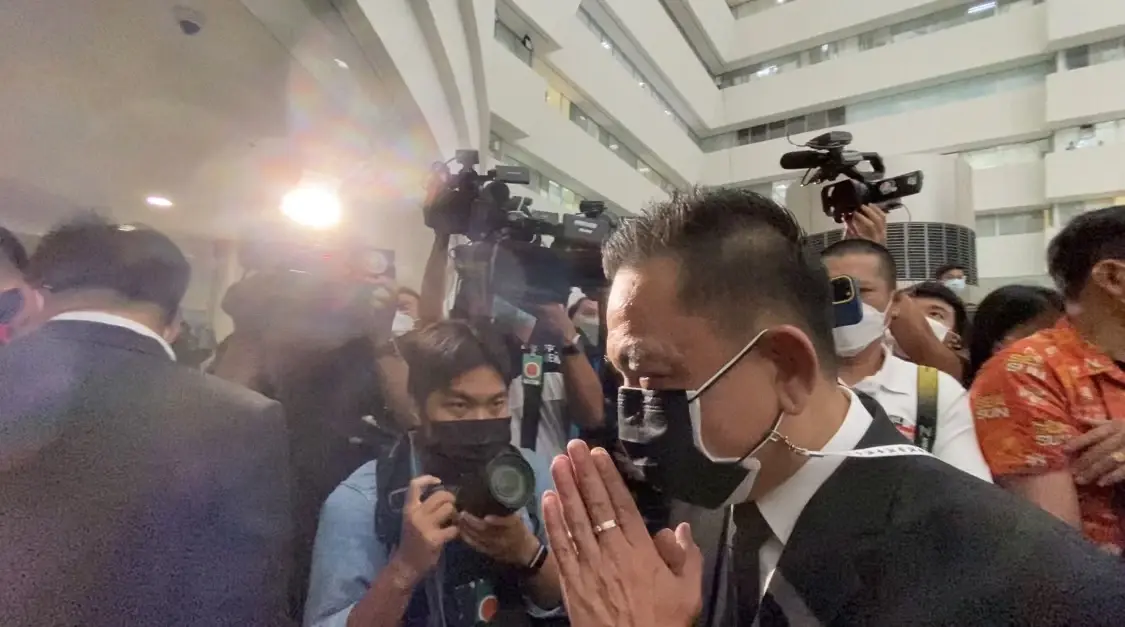 ตัวแทนสภาฯถึงศาลรธน.ร่วมฟังวินิจฉัยปมนายก 8 ปี