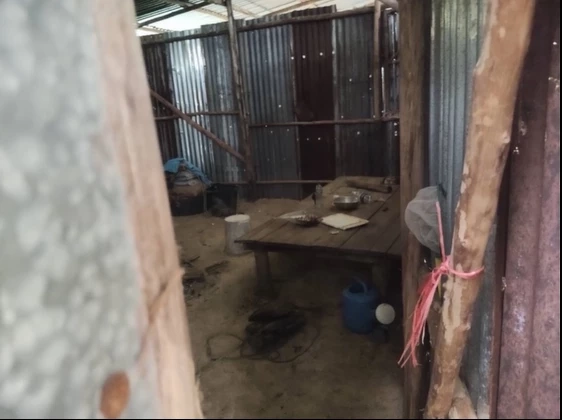 ผู้เสียหายชี้จุดที่เกิดเหตุ