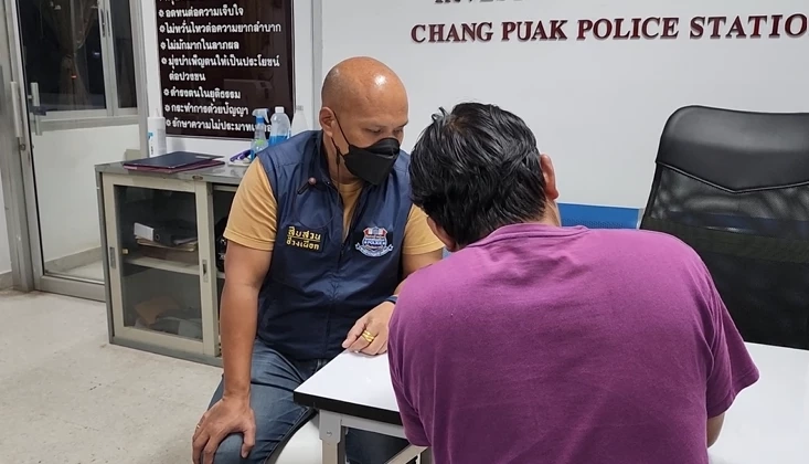 โชเฟอร์รถตู้หึงโหด ชักปืนยิงแสกหน้าเมีย 3 นัด ก่อนชี่ จยย. ไปมอบตัว