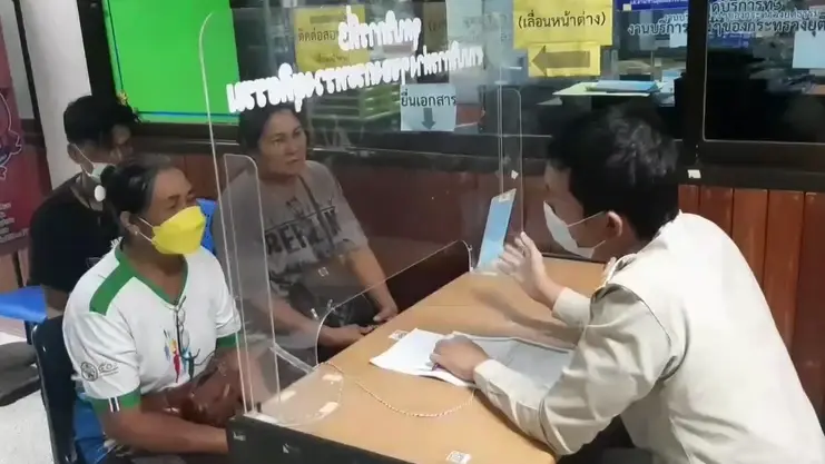 แม่ร้องลูกถูกแทงผิดตัว หวั่นไม่ได้รับความเป็นธรรม คนก่อเหตุยังลอยนวล
