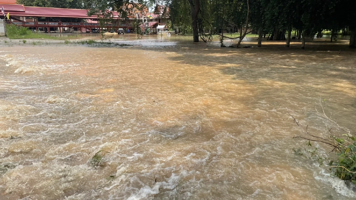 ชาวอยุธยาอ่วม หลังถูกน้ำท่วมแล้ว 9 อำเภอ  ชาวบ้านหวั่นใกล้เคียงปี 2554