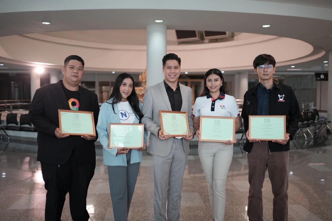 “อโนทัย สกุลทอง” ผู้สื่อข่าวเนชั่นทีวี คว้ารางวัลนักข่าวยอดเยี่ยม ปี 64-65