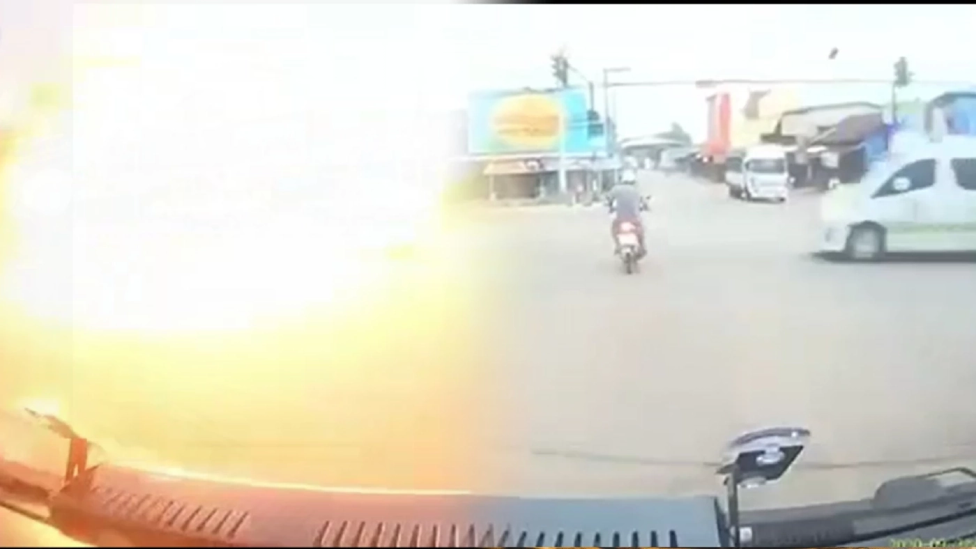 รพ.ยางตลาด พร้อมเยียวยาผู้เสียชีวิต เหตุรถพยาบาลฝ่าไฟแดงชนเสียชีวิต