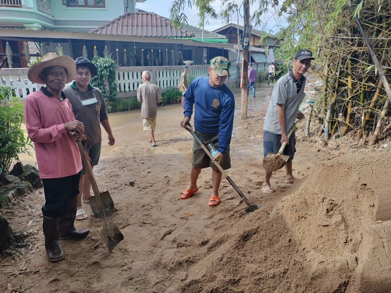 ปภ.เชียงใหม่ สั่งเฝ้าระวังพื้นที่น้ำท่วม ล่าสุดกระทบแล้ว 6 อำเภอ