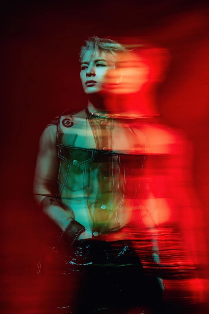 จัดเต็มข้อ!! "แจ็คสัน หวัง"  ปล่อยMV เพลงใหม่ "Blue"  พร้อมอัลบั้มเต็ม