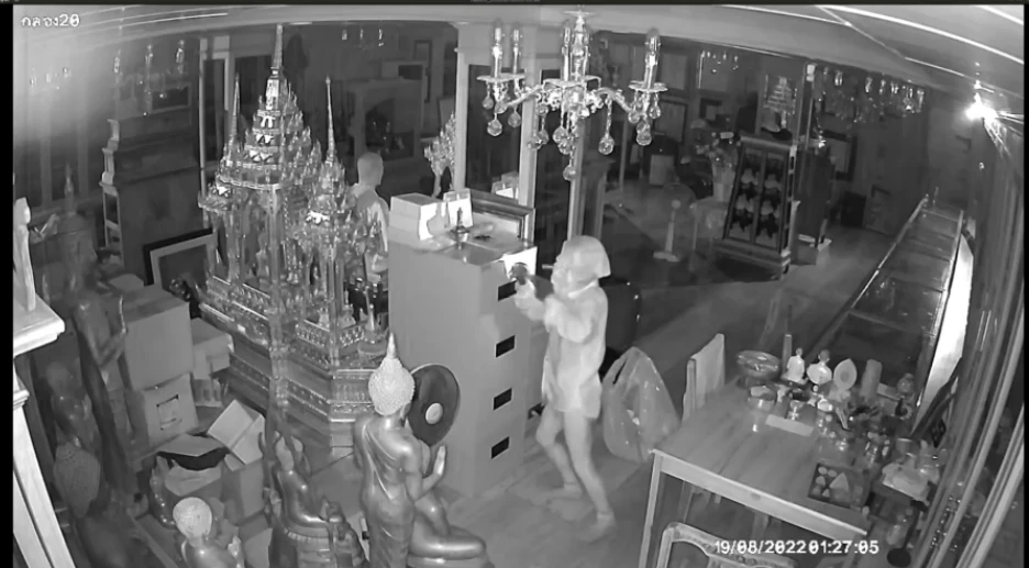 จับแล้ว โจรคลุมหน้างัดพิพิธภัณฑ์ วัดสัมพันธวงศ์ กวาดไปกว่า 6 ล้านบาท