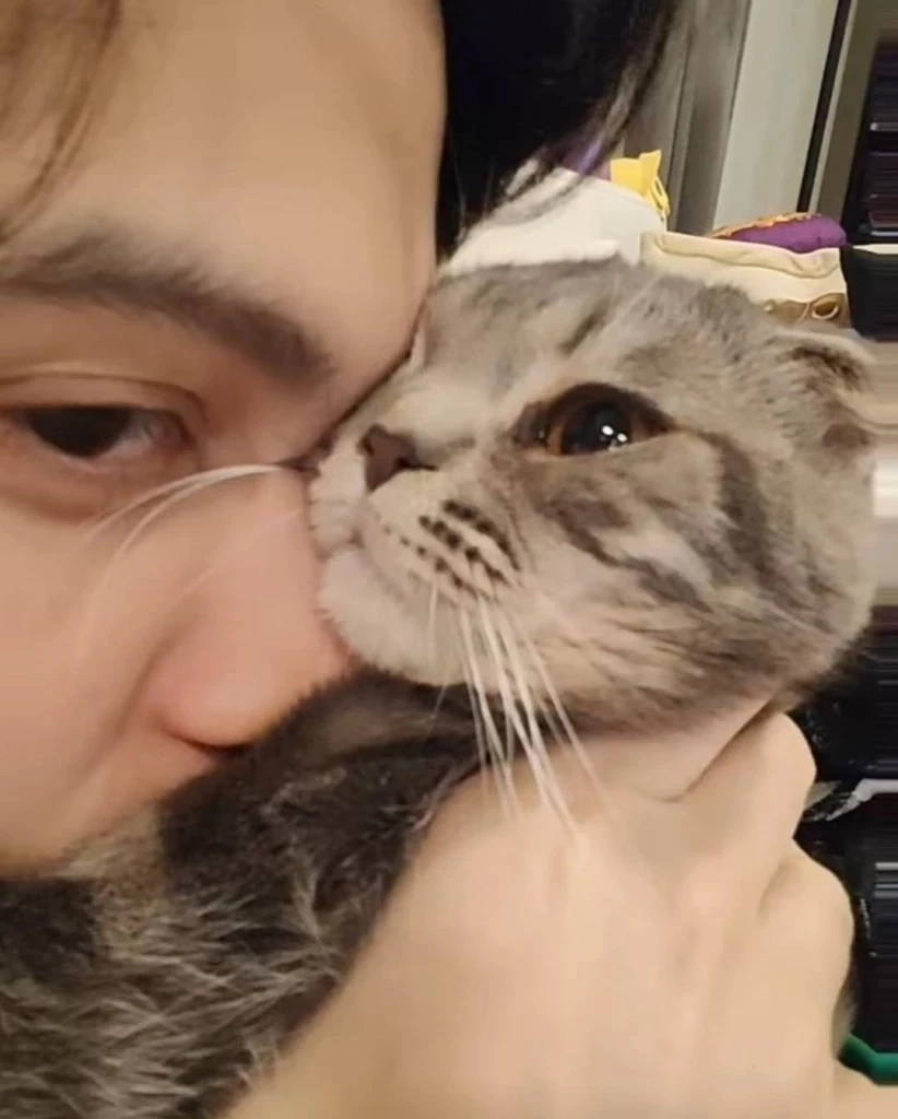 สะพัดสนั่นโซเชียล "พระเอกดัง100 ล้าน" ประกาศลาออกจากวงการ พร้อมเผยอาชีพใหม่