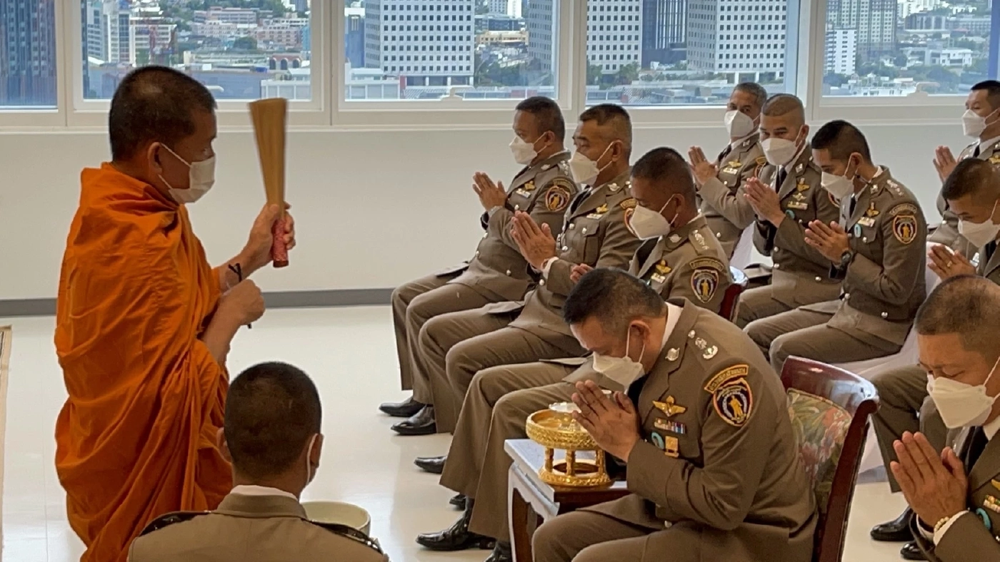 บก.ปคม. ครบรอบวันสถาปนา 13 ปี จัด “ลอดซุ้มกระบี่” ให้ตำรวจเกษียณ