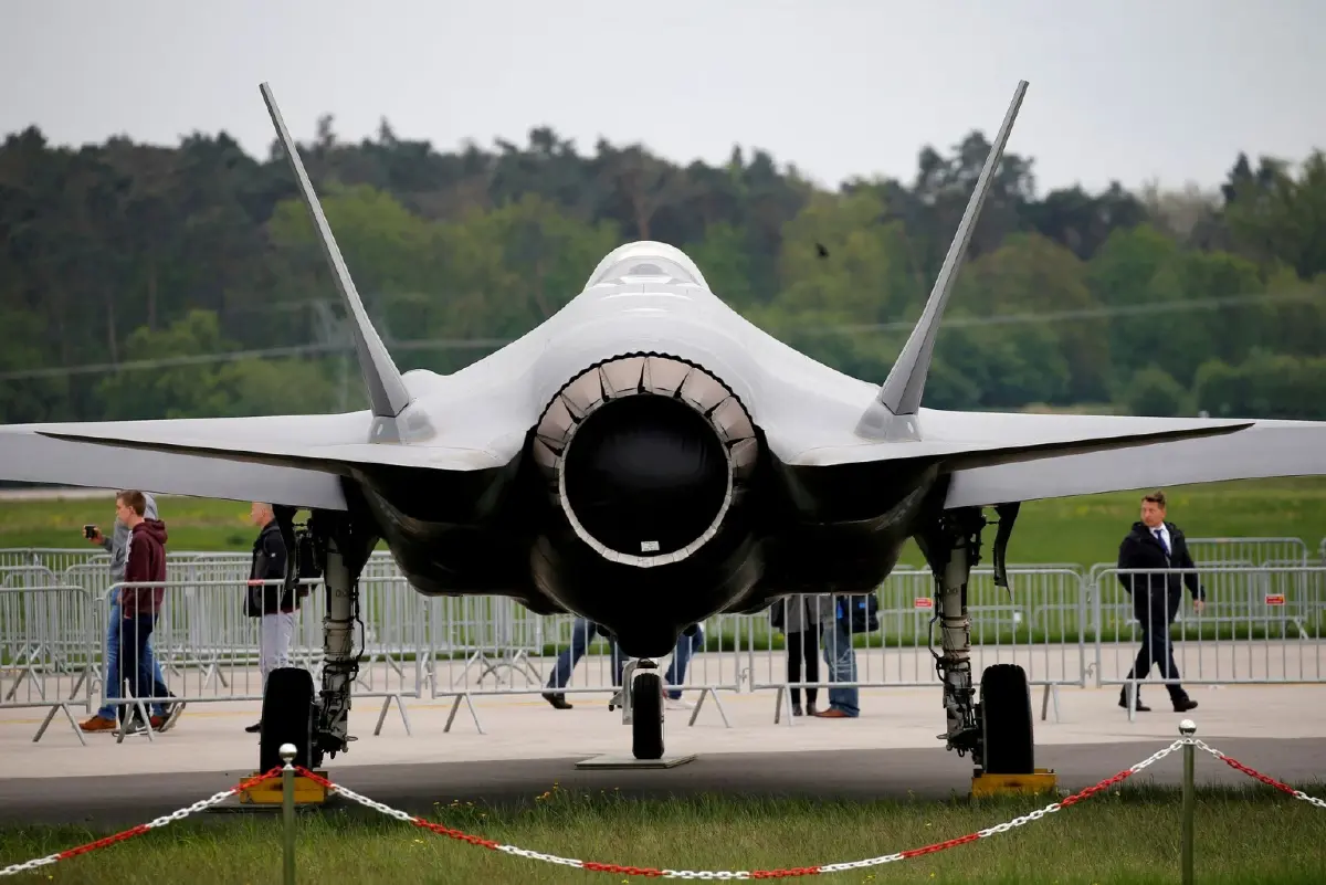 เพนตากอนระงับส่ง F-35 เจอชิ้นส่วนจากจีน