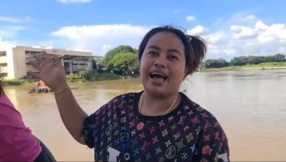  นางสาว ปาริกา พิมพ์อ่อน ปฏิบัติหน้าที่ผู้ควบคุมเครื่องจักรยนต์ (ต้นกล)