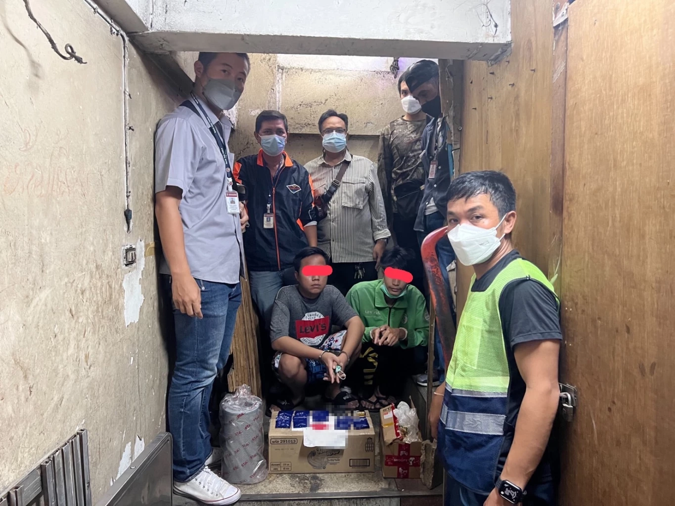 รวบ 2 พ่อค้าส่งยาบ้าผ่านขนส่งเอกชน 4,000 เม็ด