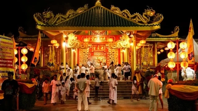 เปิดตำนานและความหมายของ “เทศกาลกินเจ”