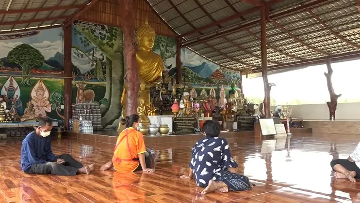ชาวบ้านซำสูง แจ้งความเอาผิดฤาษีดัง ใช้แส้ตีไล่ผีจนได้รับบาดเจ็บ