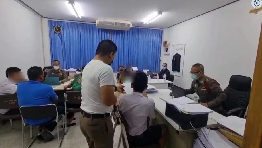 สอบปากคำนักเรียนที่ทำปืนลั่น