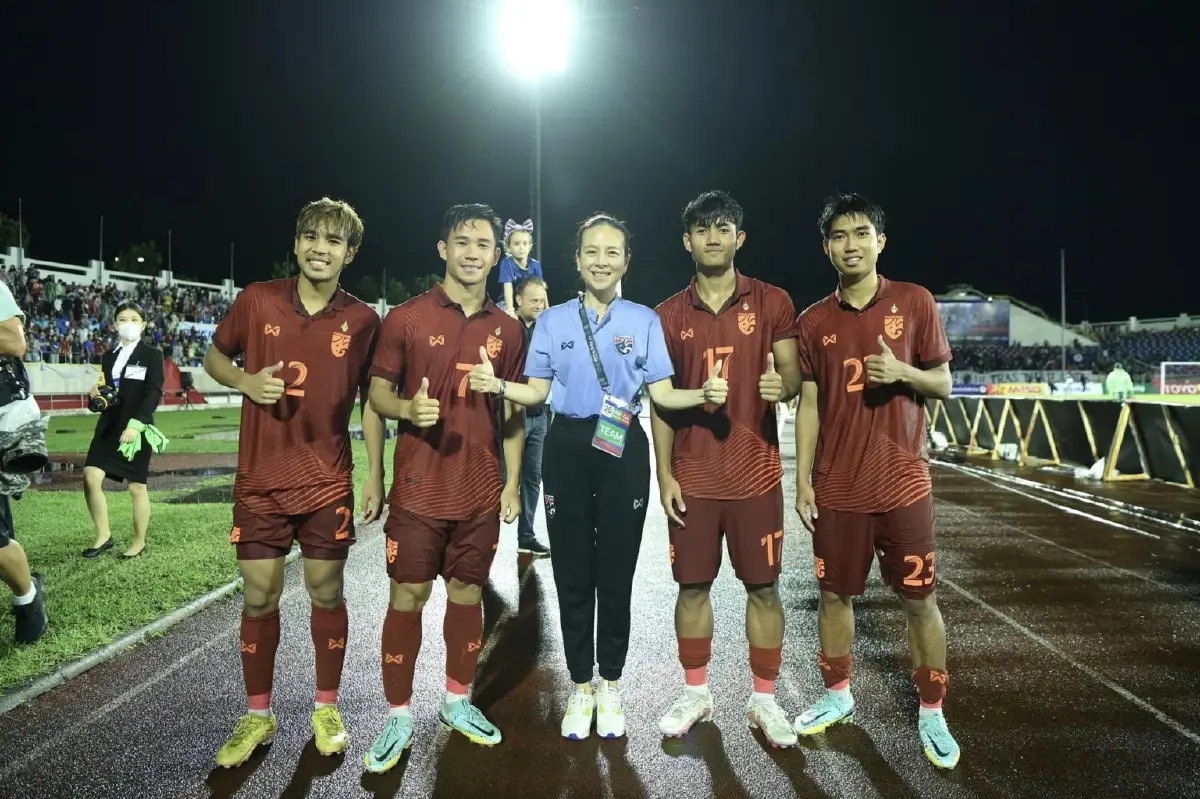 "มาดามแป้ง" ภูมิใจไทยไทยจบที่ 3 คิงส์คัพ ขอบคุณทุกสโมสร-แฟนบอล ช่วยสนับสนุน