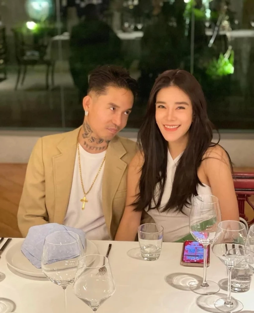 "เดย์ ไทยเทเนี่ยม"  ประกาศข่าวดี ภรรยาตั้งท้องลูกคนแรกแล้วจ้า