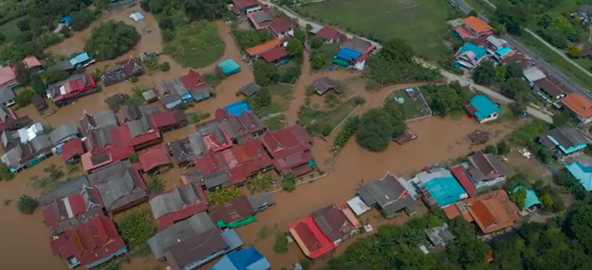 ชาวอยุธยาอ่วม หลังถูกน้ำท่วมแล้ว 9 อำเภอ  ชาวบ้านหวั่นใกล้เคียงปี 2554