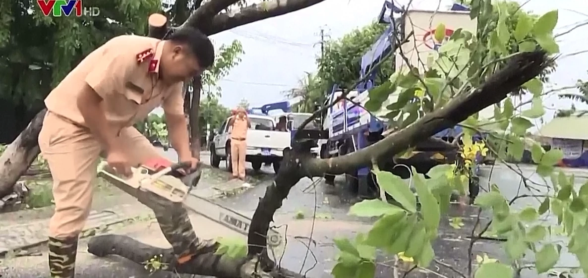 ไต้ฝุ่น “โนรู” ขึ้นฝั่งเวียดนาม อ่อนกำลังเป็นดีเปรสชัน