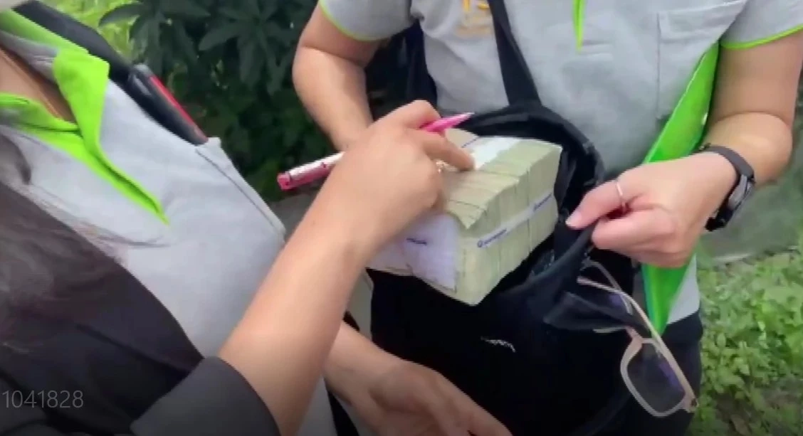 ร่ำไห้ “แม่” พี่-น้อง ชิงเงิน 3.4 ล้าน วอนสังคมให้โอกาส ลูกแค่คิดชั่ววูบ