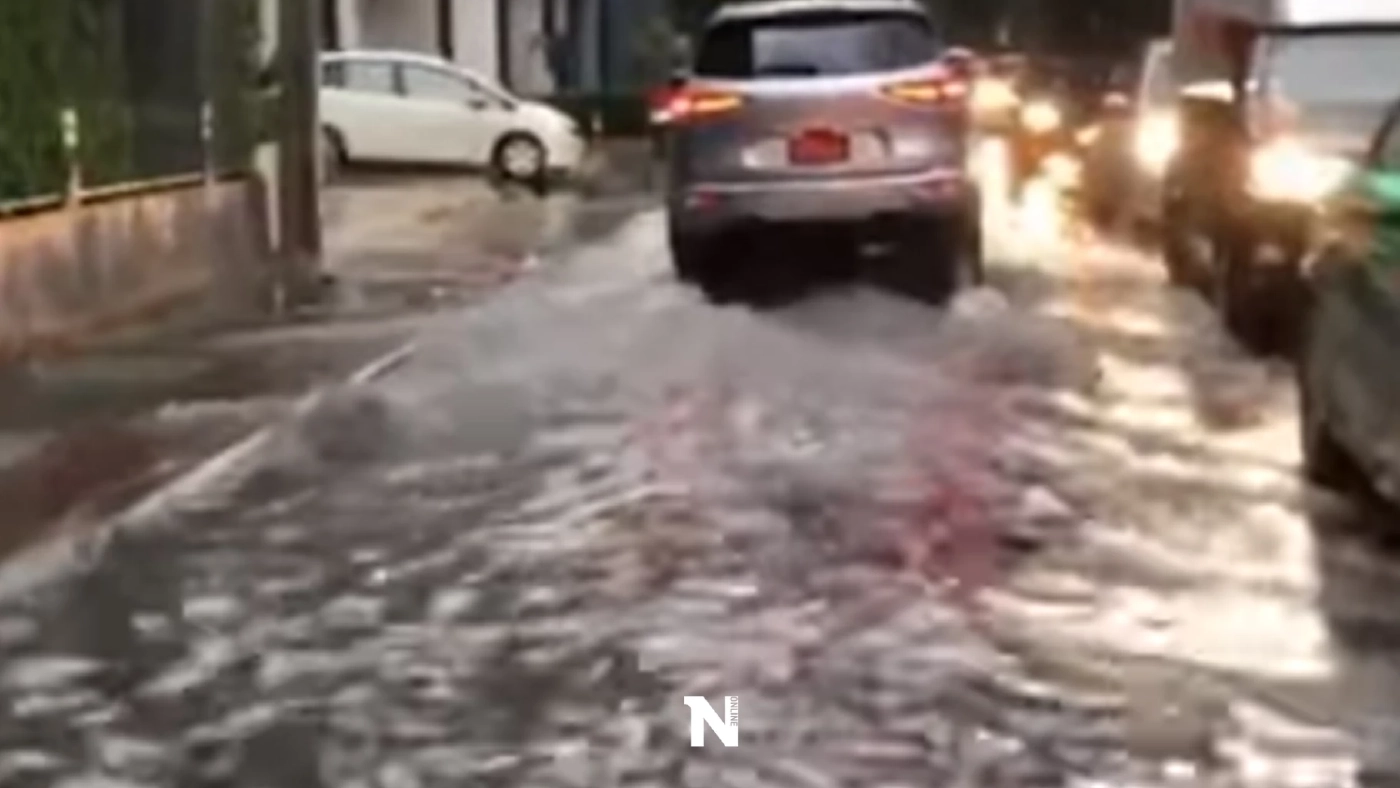 เพจดังเผยภาพการจราจรเส้นวิภาวดี-ดินแดง รถติดหนักมาก เลี่ยงได้เลี่ยง