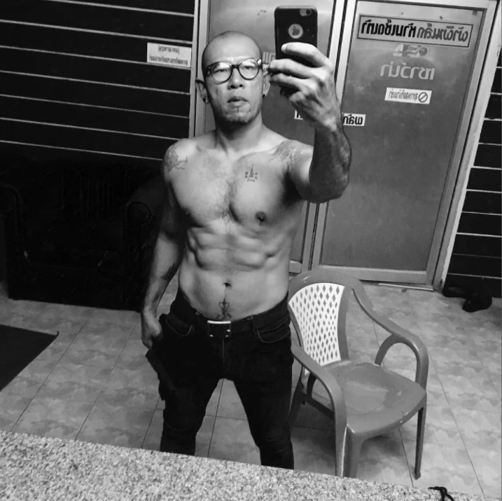 เปิดชีวิต "เอ๋ เชิญยิ้ม" เมีย 6 คน ลูกอีก 7 คน เล่นตลกทั้งน้ำตา!