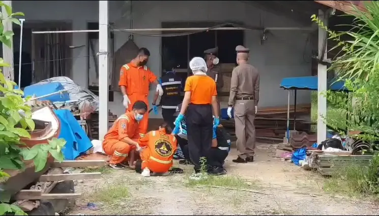 ระทึก ตำรวจคลองท่อม ล้อมจับหนุ่มหลอนยา ใช้ปืนลูกซองยิงญาติเสียชีวิต