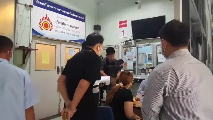 ญาติรับศพ "วิทยา" ประกอบพิธีศาสนา หลังถูกโรคหลอดเลือดหัวใจตีบคร่าชีวิต