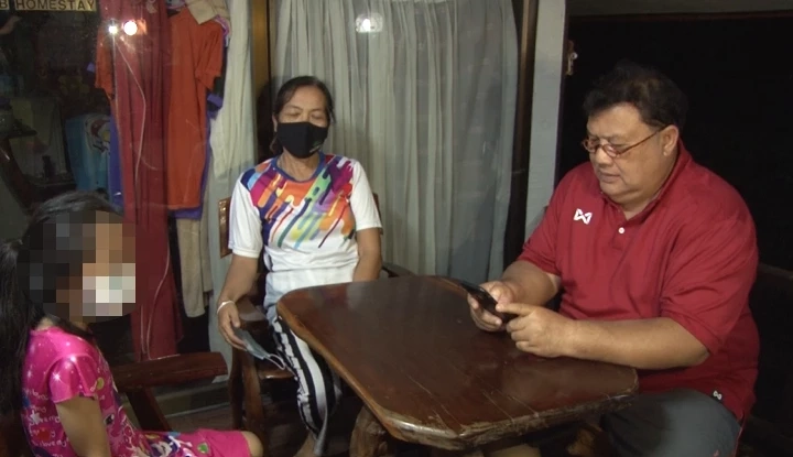 "หนังคนละม้วน” ยายร้องครู รร.ดังนาแก ตบหลานฟันหลุด ขณะที่ รร.โต้ ไม่จริง