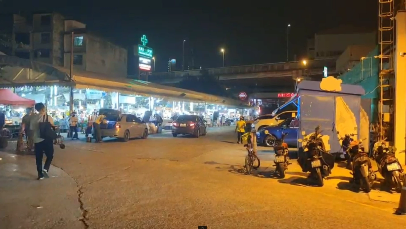 ตร.แจงกลุ่มรุมทำร้ายชายหัวเกรียน แค่ก๊วนวัยรุ่น จ่อเรียกคู่กรณีแจ้งข้อหา